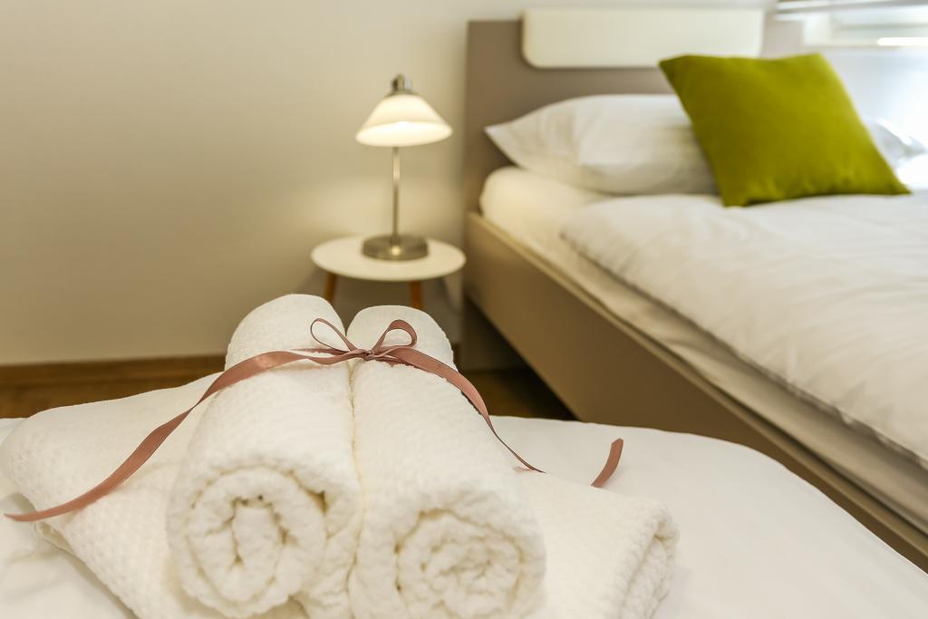 Rusula Apartman *